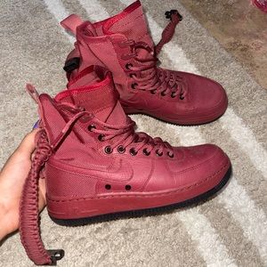 Nike Air Force high utility